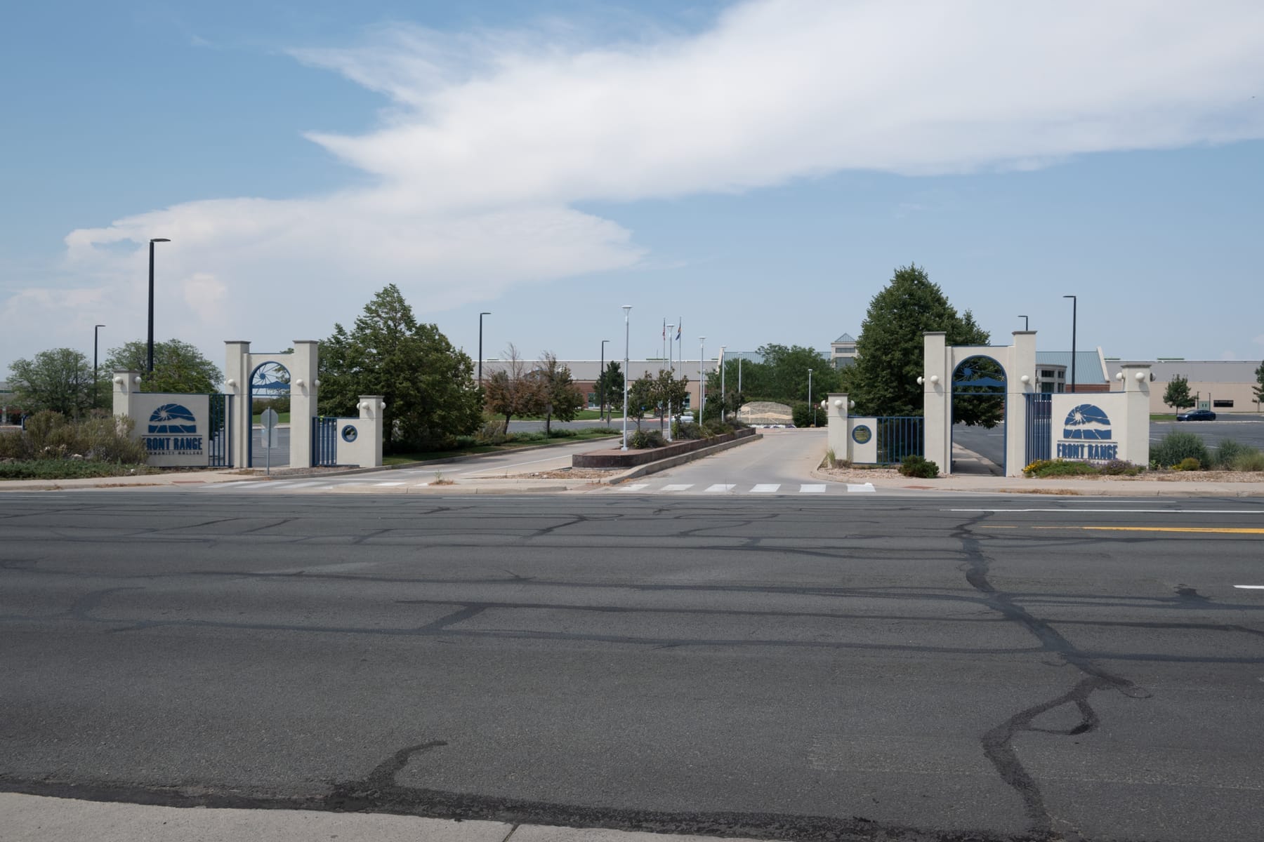 Front Range Community College Westminster Campus - main entrance - August 2021 (photograph from the Wikimedia Commons category Front Range Community College)